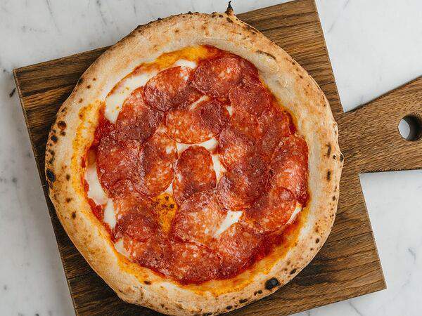 Trattoria 23 - Пицца с салями Наполи