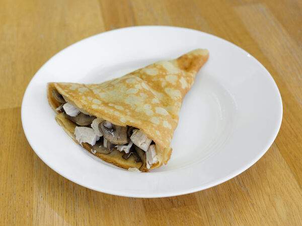 Блины и Паста - Блин с курицей и грибами