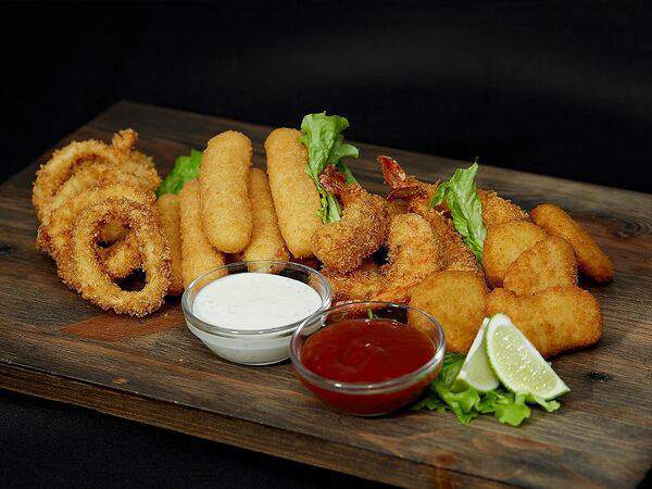 Italiano Pizza - Пивная тарелка для двоих и 2 соуса