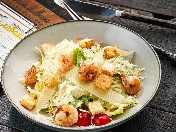 Хинкал Хаус - Цезарь с тигровыми креветками