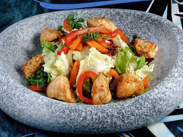 Grizzly Food - Салат Теплый с курицей