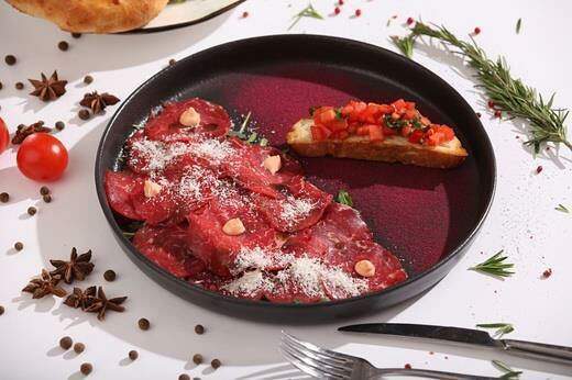 Инжир - Карпаччо из говядины