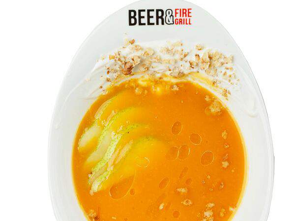 Beer & Fire Grill - Тыквенный суп с козьим сыром