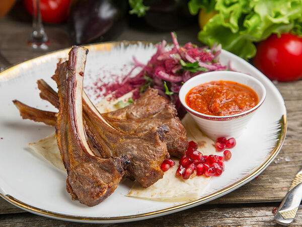 Nar & Sharab - Шашлык из бараньей корейки