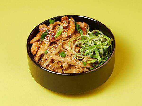 Meals & Wheels - Вок с курицей