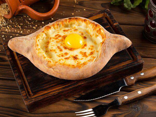 Семейное кафе Бамбинополь - Хачапури по-аджарски