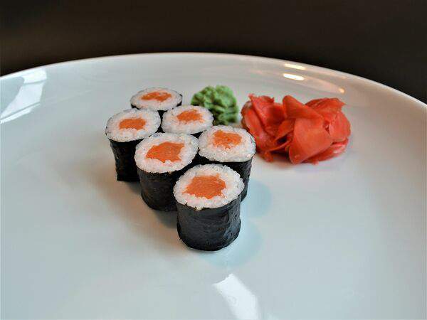 Вок кафе - Хосомаки с лососем