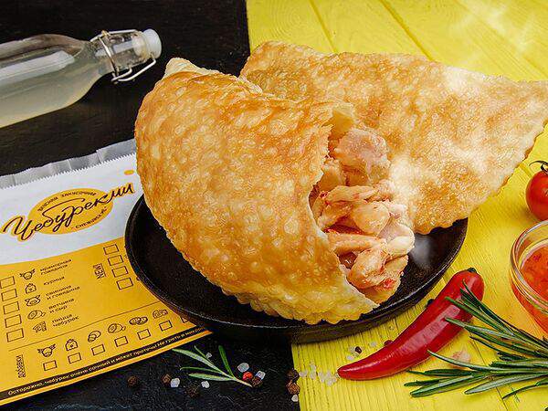 ЧебурекМи - Чебурек с курицей по-азиатски