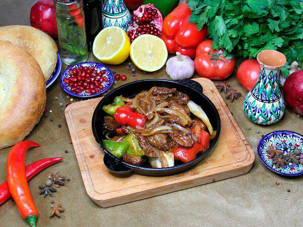 Чайхана Ташкент - Гушт сай с овощами