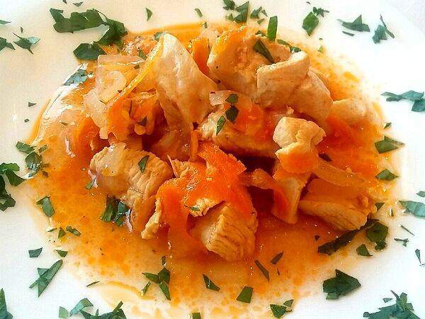 Московский - Гуляш из курицы