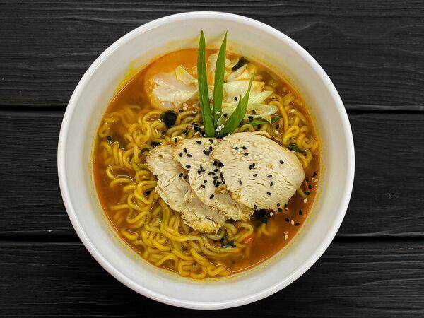 Crystal Sushi & Rolls - Рамен с курицей