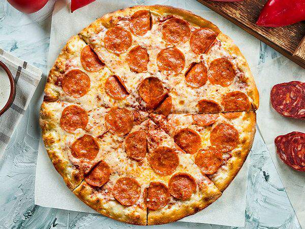 Paradise Sauna Cafe - Пицца Пепперони