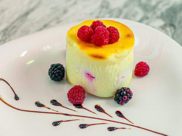 Городское кафе Дружба - Чизкейк с малиной