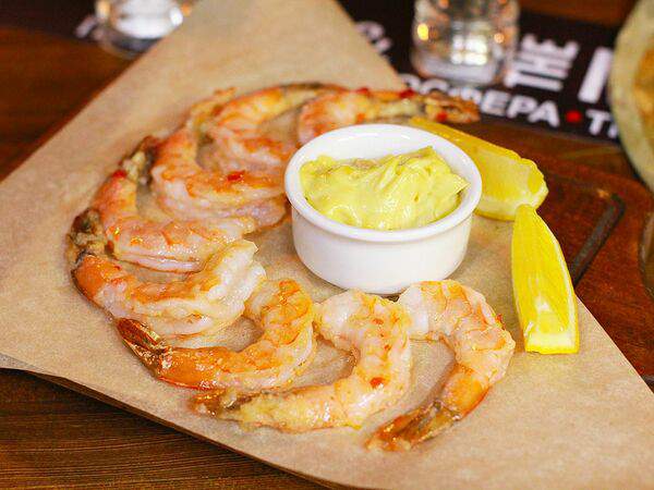 N. Riga's & The Meat - Тигровые креветки на гриле с соусом Васаби