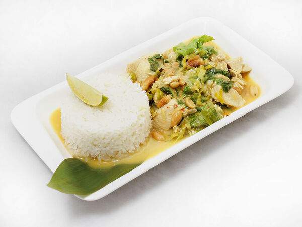 PanAsian Restaurante CHIN-CHIN - Пенанг-Му с курицей и рисом