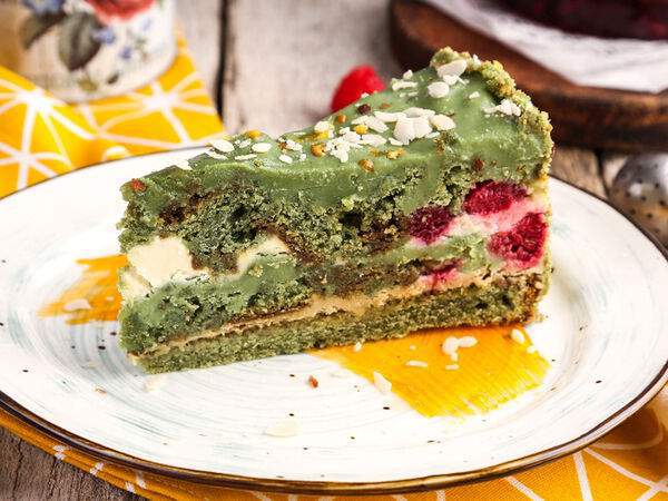 Большие Тарелки - Десерт Фисташковый с малиной