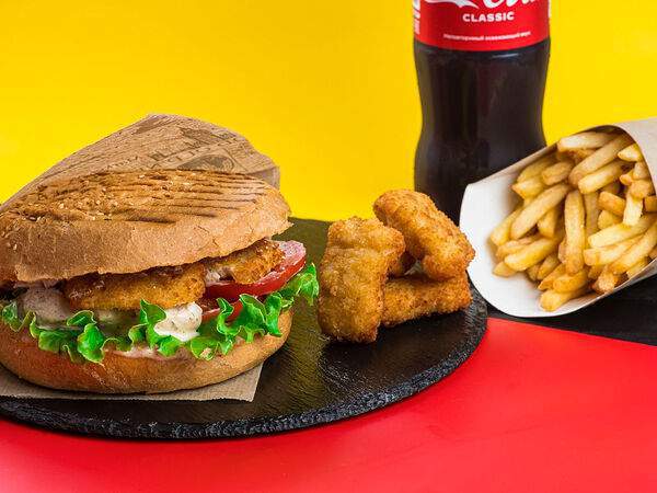 Ресторан AVE Бургер в Саратове