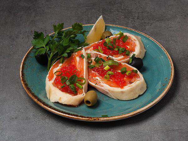 Чайхана - Рулетики из слабосоленой семги