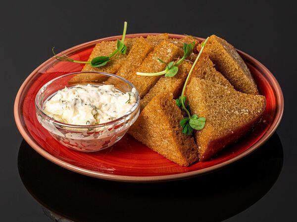 Prego - Гренки с чесночным соусом