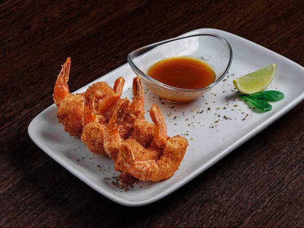 Rave Resort - Креветки темпура с соусом танго-манго