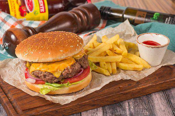 Луиджи - Бургер Луиджи-Гриль