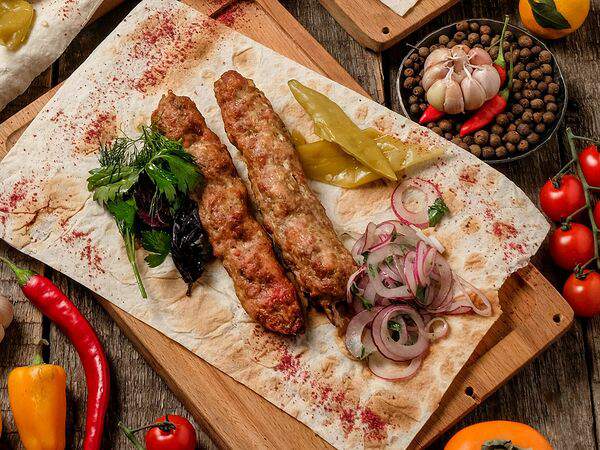 Хачапури и вино - Люля-кебаб из говядины