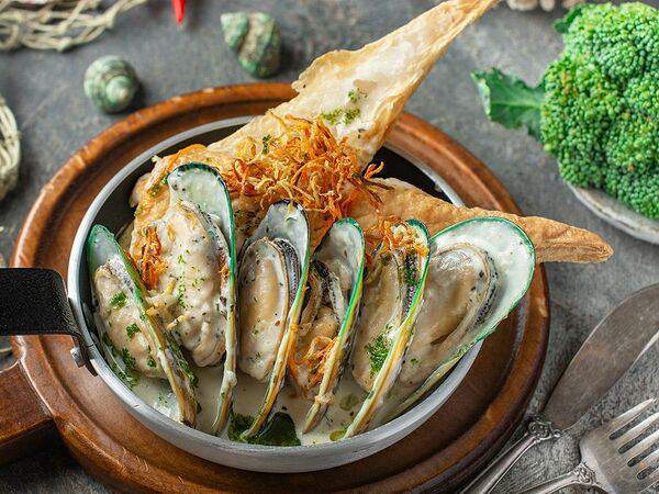 Вепрево колено - Мидии киви в сырном соусе