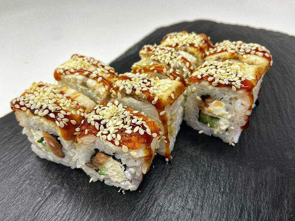 Tokyo Box - Ролл Канада