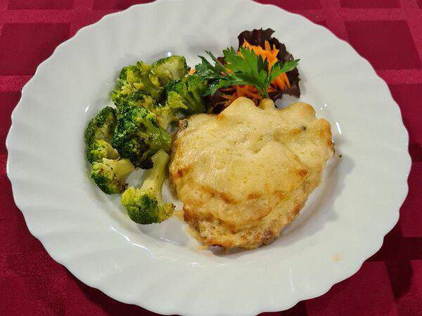 Антракт - Мясо по-купечески с брокколи