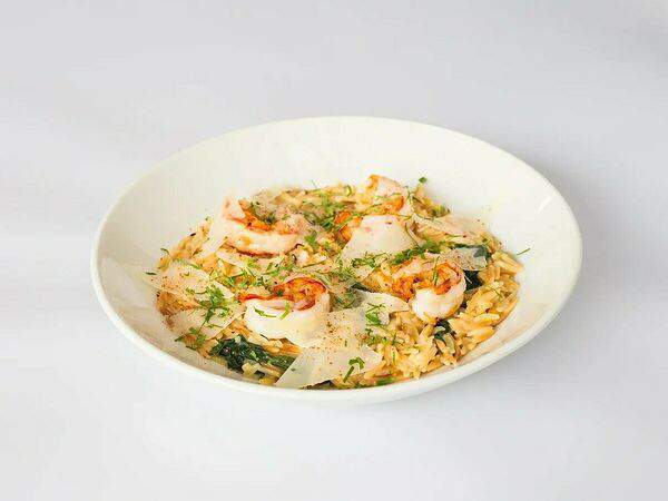 Avocado queen - Орзо, креветки, пармезан