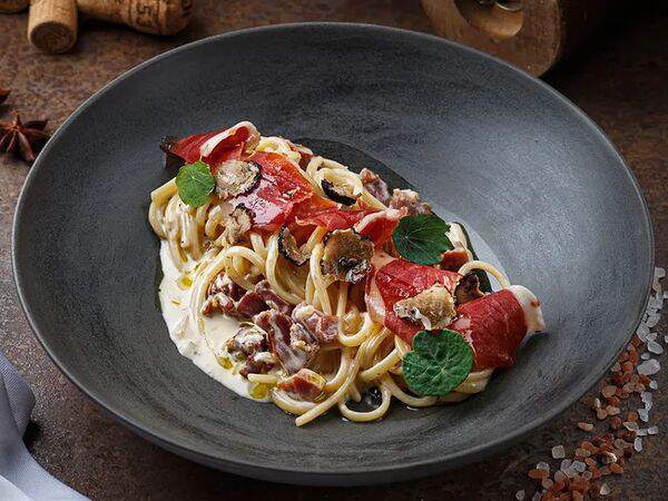 Fratelli - Лингуине с трюфелем и пармой