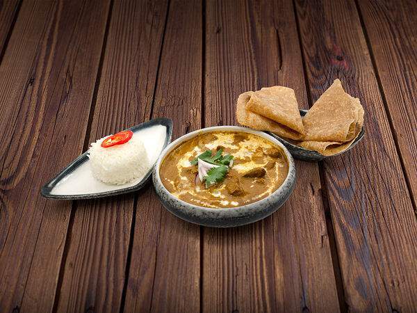 Тук-тук панда - Чикен баттер масала