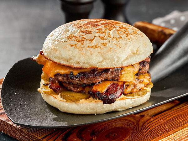 Hardy bar - Бургер с двойной котлетой