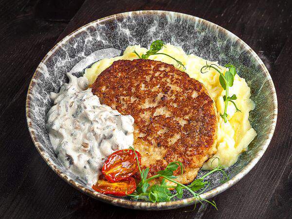 Территория - Котлета из индейки с картофельным кремом
