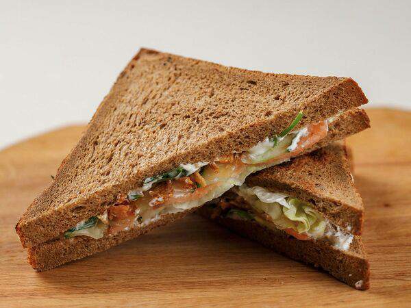 Gost Food - Сэндвич с лососем