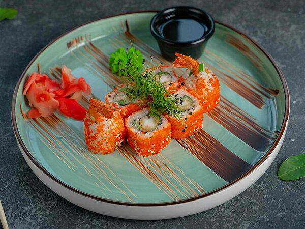 Macarena - Ролл с креветкой темпура