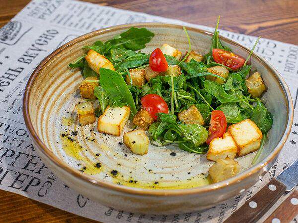 Бар Баревич - Салат с жареным сыром