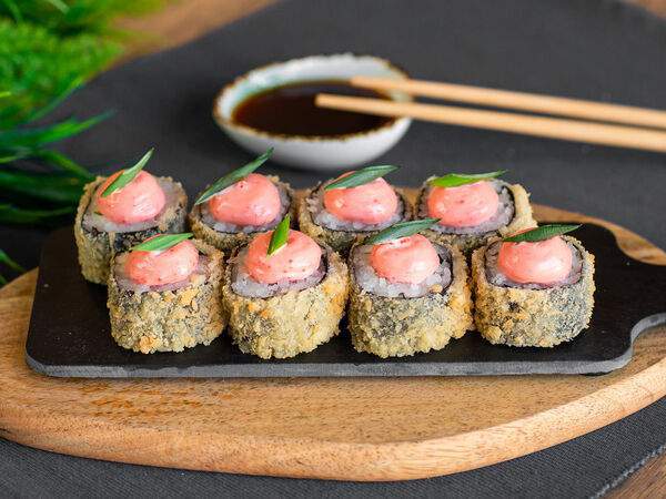 Sushi House - Ролл Лава хот