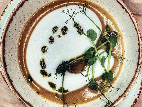 Chocolate lounge cafe - Крем-суп из грибов с гренками