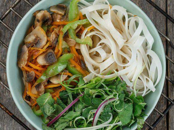Дед Хо - Лапша с овощами