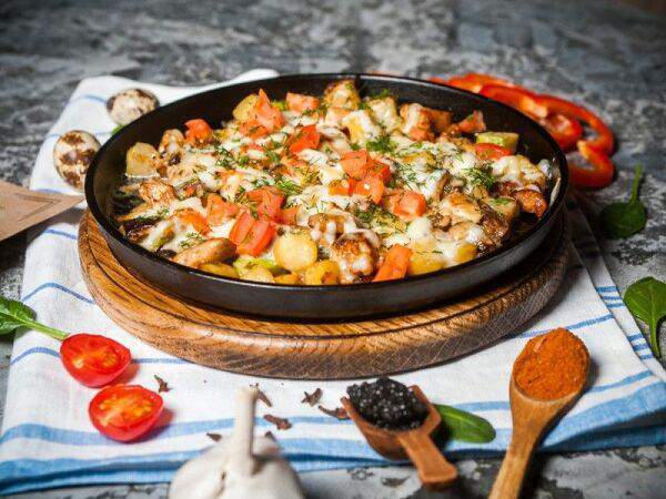 KUNAK HOUSE Халяль - Куриное филе с овощным рагу