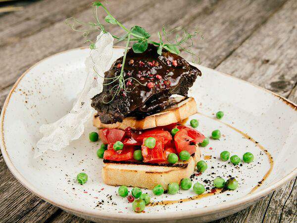 Я ж тебе говорил! - Щечки телячьи по-дворянски