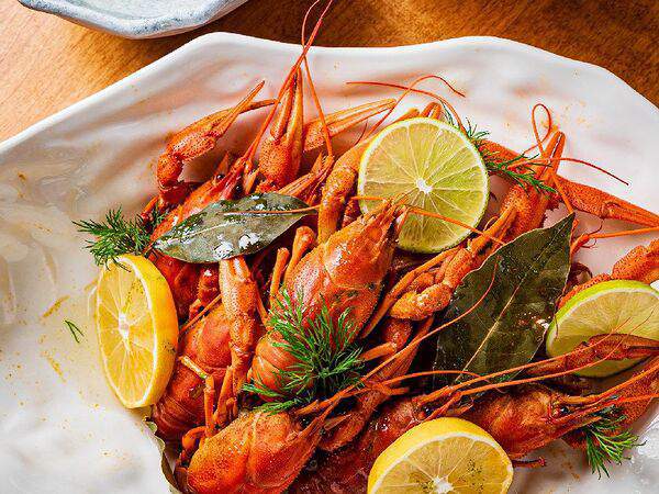 Гости рестопаб - Вареные в темном пиве с пряностями