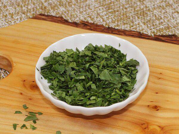 Емеля - Зелень петрушки рубленая