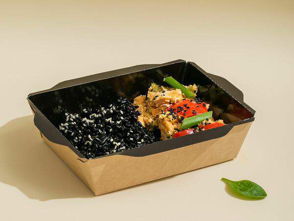 Greenbox - Курица в кокосовом карри с черным рисом