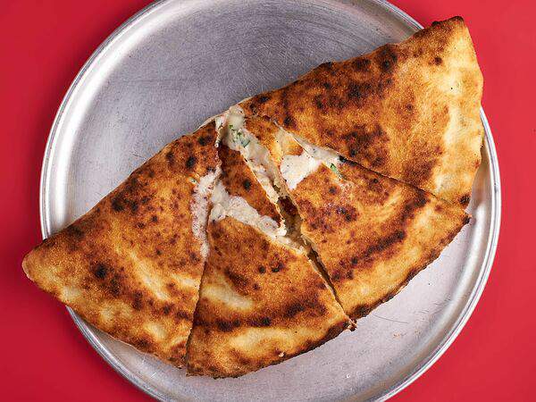 Игрушки - Пицца Кальцоне с горгонзолой