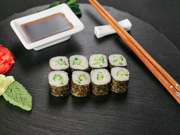 Terkin Gastro Pub - Ролл Маки с огурцом