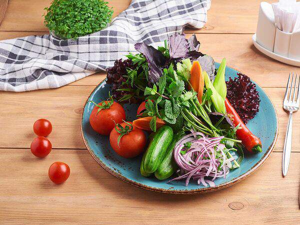 Горки 10 - Ассорти из свежих овощей