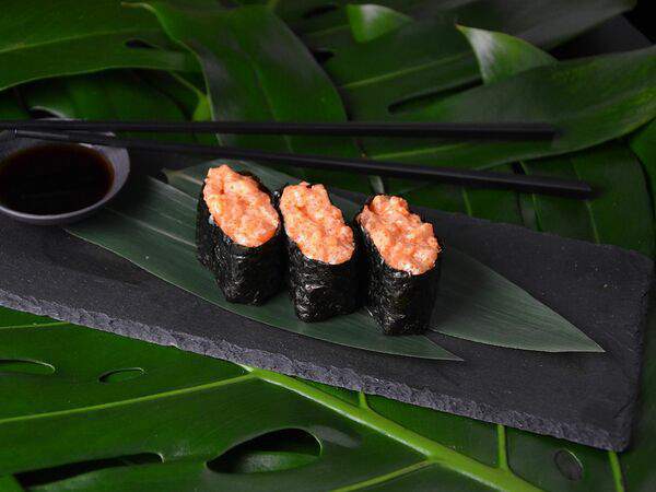 Дочь самурая - Гункан острый с лососем