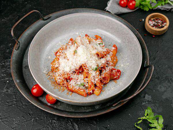 БУБЛИК - Паста с томатами и сыром Пармезан